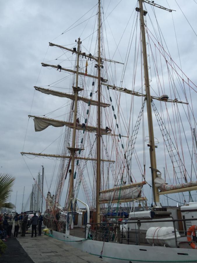 Mansarda Luminosa In Centro Sul Mare - Attic By Sea Διαμέρισμα Σαν Ρέμο Εξωτερικό φωτογραφία